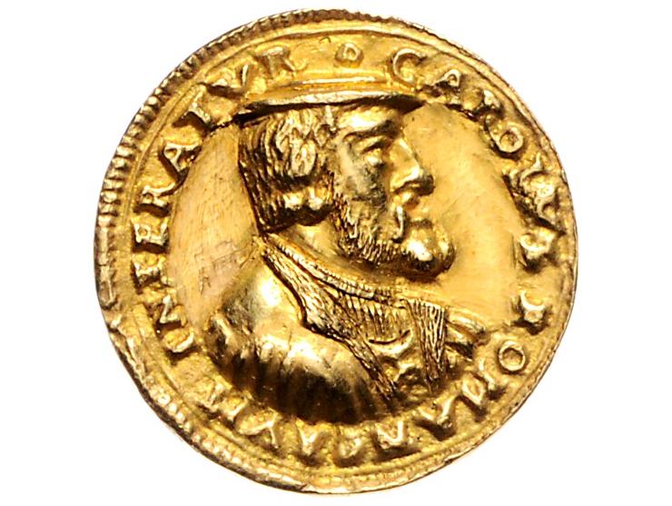Historiepenningen Holy Roman Empire, medal n.d. in gold - Obv: bust of Charles V with beret right CAROLUS ROMANO RUM INPERFEC