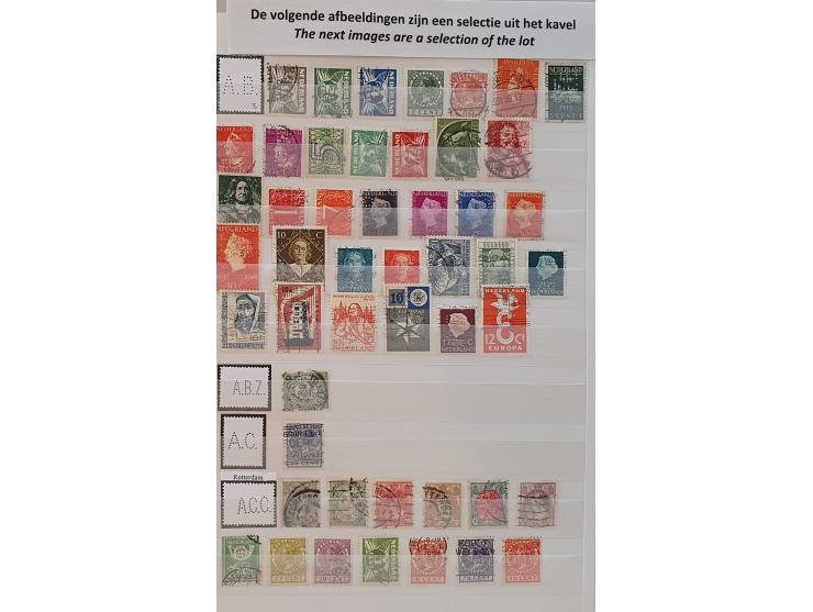 1880 - 1970c. Perfins en Poko's uitgebreide collectie A-Z, ruim 10.400 ex. zonder doubletten w.b. veel betere ex., niet genot