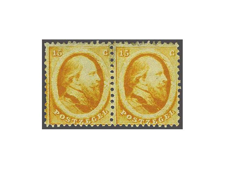 15 cent oranje in paar, pracht ex. met volle originele gom (linker ex. korter tandje), cat.w. 2700+