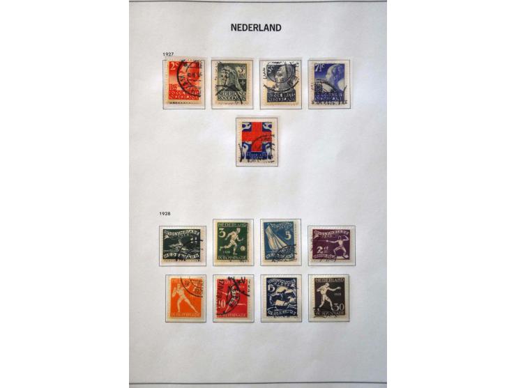 collectie 1852-1979 gestempeld w.b. nrs. 1-79, 130-131 en Meeuwen in Davo album
