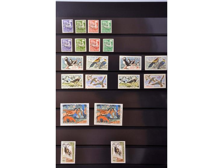 motief dieren, collectie ** w.b. beter materiaal, ongetand en epreuves op insteekbladen