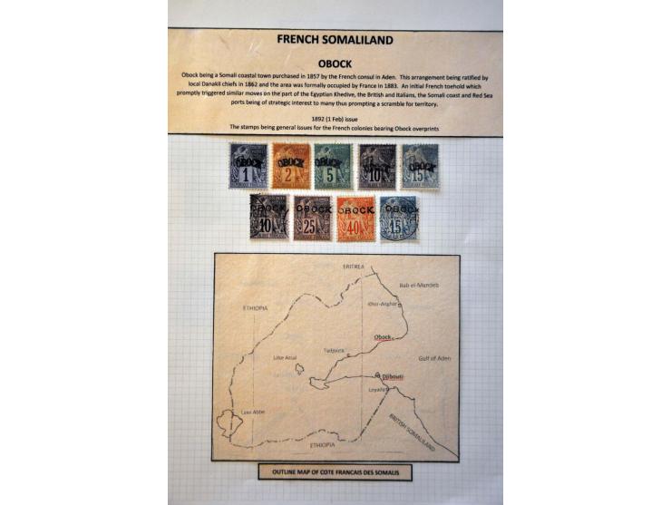 en Frans Somaliland collectie vanaf 1892 met betere ex. en series op albumbladen