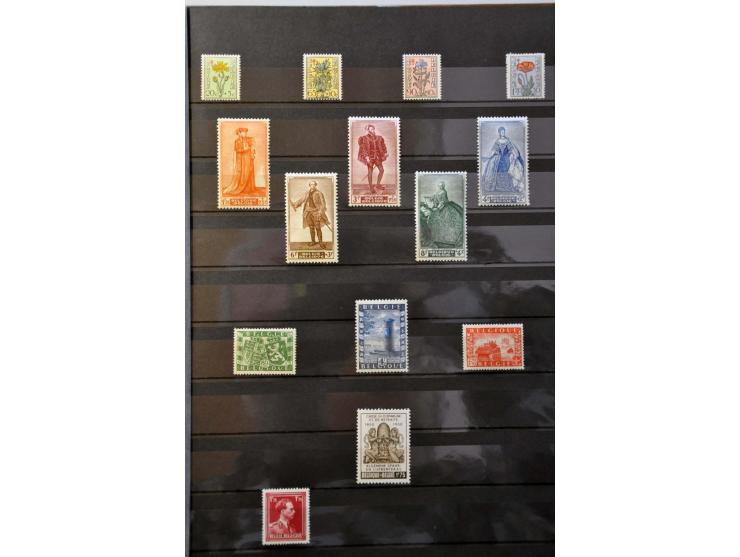 collectie 1849-2005 meest */** met veel betere ex. en series w.b. OBP nr. 37, Albert met Helm, Postzegeldagen Antwerpen, Gekr