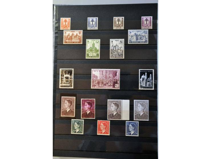 collectie 1849-2005 meest */** met veel betere ex. en series w.b. OBP nr. 37, Albert met Helm, Postzegeldagen Antwerpen, Gekr