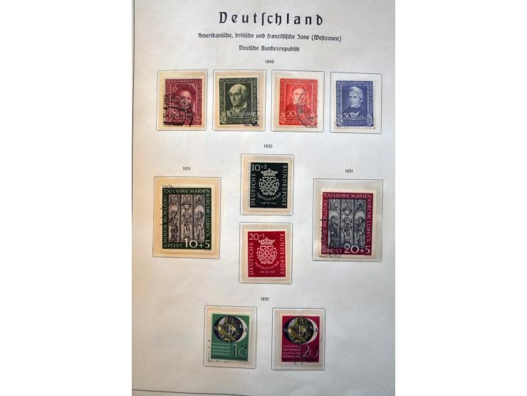 collectie deels zowel gestempeld als */** verzameld w.b. Berlijn met betere series, Bund tot 2012 w.b. veel nominaal en klein