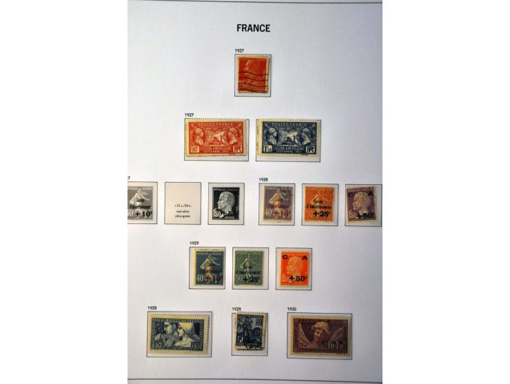 collectie 1849-2013 met veel beter materiaal (oudste gedeelte gemengde kwaliteit) in 5 Davo albums