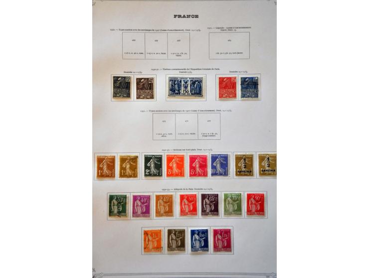 collectie 1849-1965 met veel beter materiaal in deels gemengde kwaliteit in 2 Yvert albums