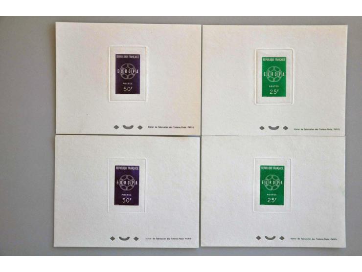 collectie CEPT Epreuves de Luxes vanaf 1956 tot de 90er jaren in 2 Safe albums