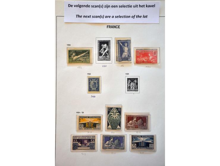 collectie 1871 - 2012 */** w.b. veel nominaal en roodborstje in 4 Davo albums