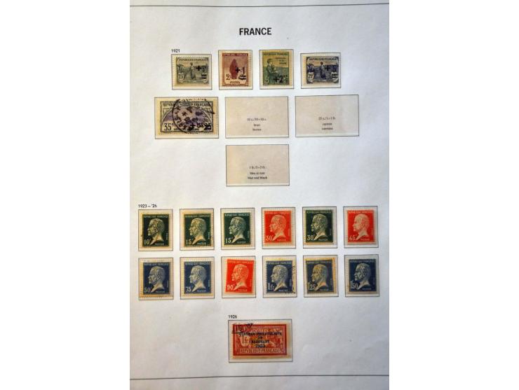 collectie t/m 1999 wb. Yv. nr. 33 met gros chiffre 5104 Shanghai (gaatje) in 4 albums