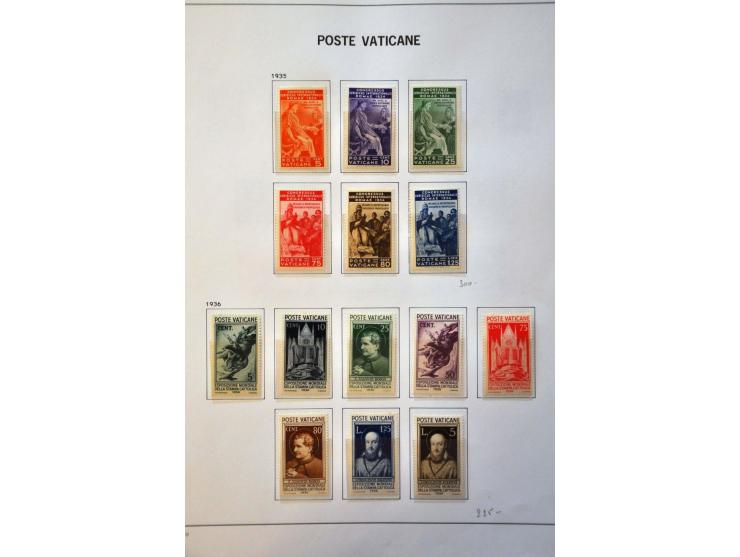 collectie 1929-2012 meest */** met beter materiaal w.b. Provisorio, Tobias en Gratianus in 2 Davo albums