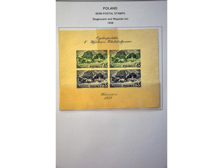 collectie 1918-2012 deels */** met betere ex., series en blokken (o.a. Mi. nrs. 1 en 9) in 7 ringbanden
