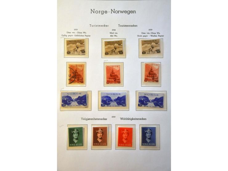 collectie 1855-2003 grotendeels */** en nagenoeg compleet in 2 Leuchtturm klembanden