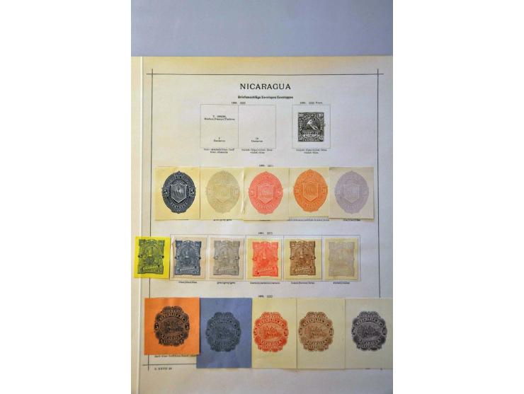 collectie uitknipsels postwaardestukken gebruikt en ongebruikt in Schaubek album