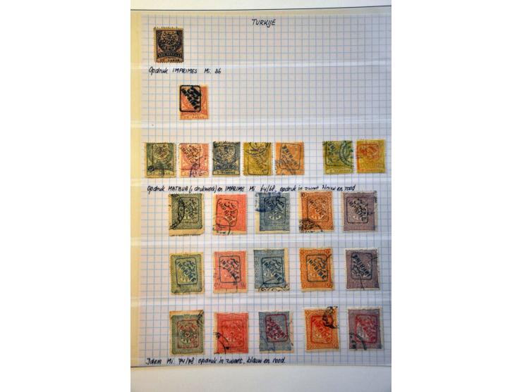 krantenzegels, collectie meest gestempeld met beter materiaal van o.a. België, Oostenrijk, Servië, USA etc. in 3 banden