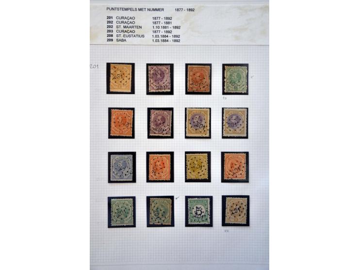 puntstempels w.b. 201 op nrs. 2,16 en 22, 203 in blauw op nr. 3, 208 op nrs. 4, 5 en 9 en 209 op nr. 7 en 18 in blok van 4
