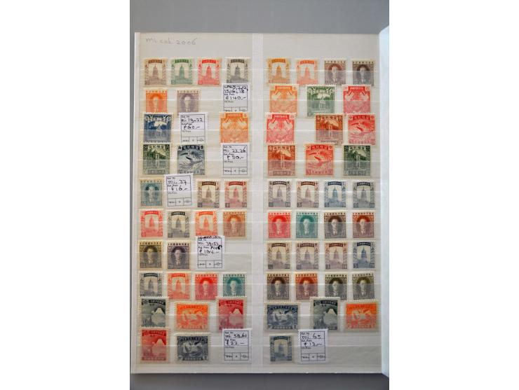 collectie 1932-1945 * inclusief doubletten op insteekbladen 