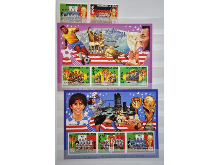 collectie 1932-2008 meest ** in 5 dikke insteekboeken