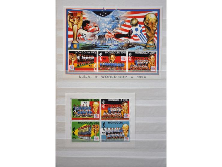 collectie 1932-2008 meest ** in 5 dikke insteekboeken