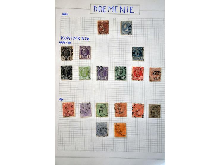 collectie 1918-1989 w.b. iets Portugal en kleine verzameling Roemenië met enig beter materiaal in 2 albums