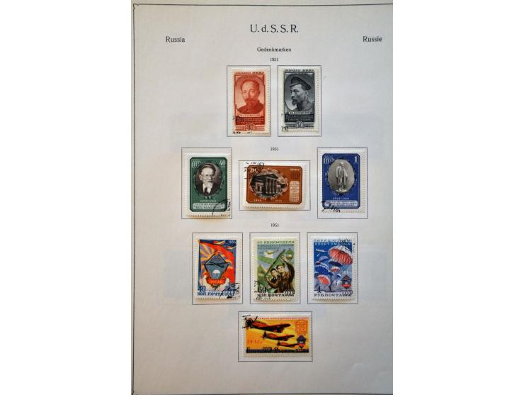 collectie 1858-2000 **/* en gebruikt w.b. betere nummers in 4 albums en 1 insteekboek, in doosje
