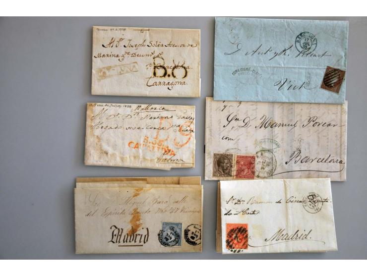 ca. 100 ex. klassieke poststukken w.b. enkele mengfrankeringen, in doosje
