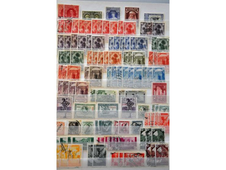 gebieden collectie / voorraad,  **/*/gestempeld in 3 insteekboeken