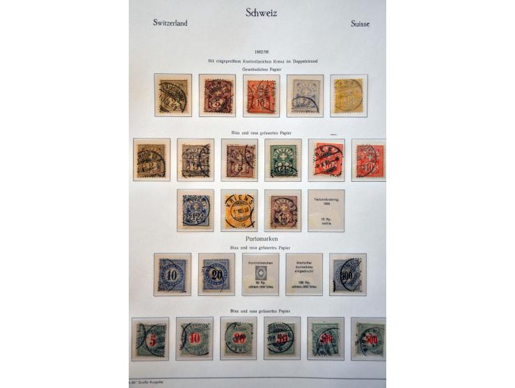 collectie 1850-1986 met betere ex. en series w.b. klassiek, dienst, nominaal, iets post(waarde)stukken, etc. in 4 albums, ins