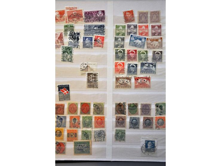 collectie w.b. betere ex. en series, **/* en gestempeld in 4 albums