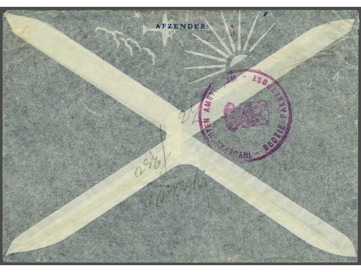 10 cent Inhuldiging (militair tarief) op ambtshalve aangetekende luchtpostenvelop (Amsterdam Centraal-Station) van Julianador