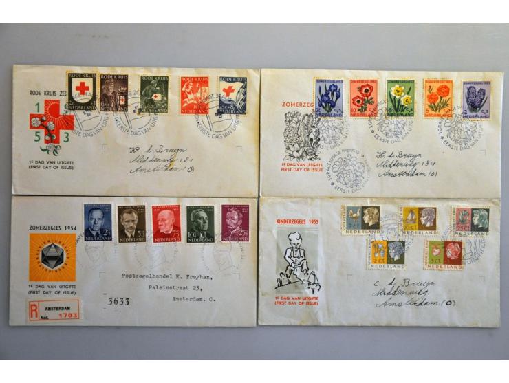 collectie fdc's vanaf E1 (getypt adres, open klep) t/m 562 (2007) in 5 albums 