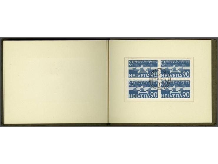 1932 Souvenir booklet de la Conférence Générale du Désarmement Genève with Zst. 185-90 and Airmail 18-20 in blocks of 4 mint 