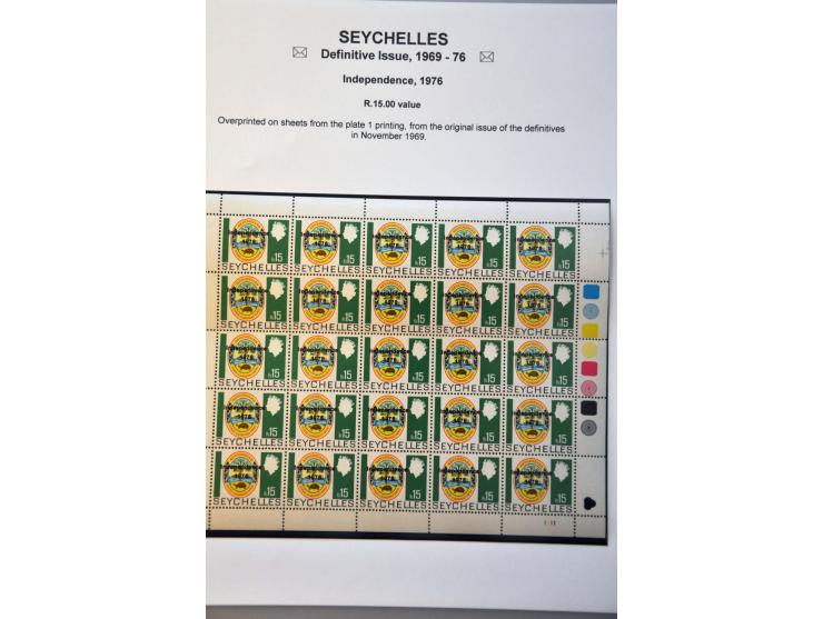 Definitive Issue 1969-1976 a specialised collection **, used and on cover including pane's, watermark varieties, plate flaws,