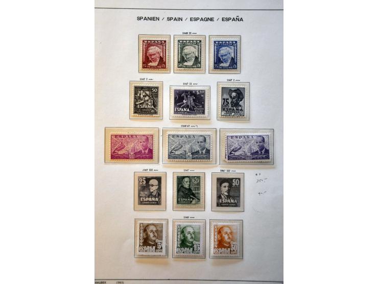 collection 1939-1999 mainly ** with better sets in 4 Schaubek binders