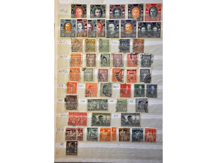 collection * and used in mixed quality in 6 albums