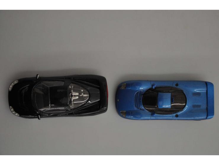 Jaguar XJR 15, Provence Moulage, hand built, 1:43, blue, Mint, Jaguar XJ 220, Grand Prix Models, hand built, 1:43, green, Nea