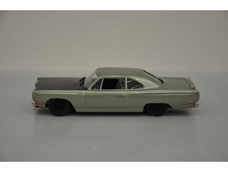 Plymouth Satellite Pro-Touring, Brooklin Models, hand built, 1:43, green/black, Mint.
