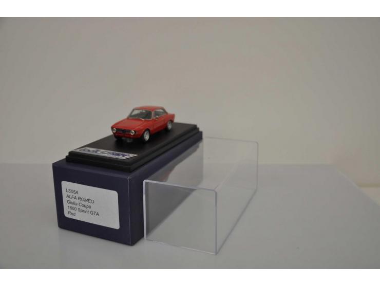 Alfa Romeo Giulia Coupé 1600 Sprint GTA, LookSmart, 1:43, red, Mint.