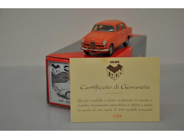Alfa Romeo Giulietta 1956, Tron, hand built, 1:43, pink, Near Mint (outer carton slightly damaged).
