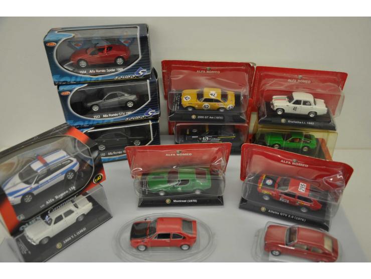 Alfa Romeo Spider 1999, Solido, 1:43, red, Near Mint (outer carton damaged), Alfa Romeo GTV 1999, Solido, 1:43, grey, Near Mi