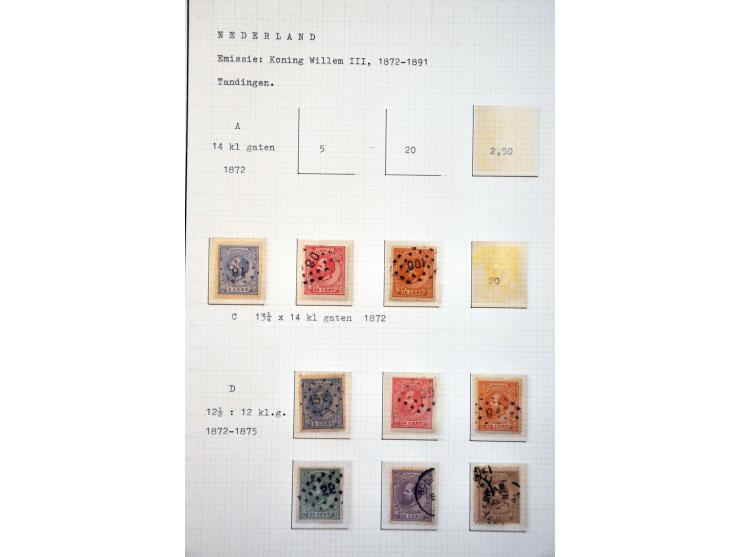 emissie 1872, gespecialiseerde collectie met tandingen, stempels en veel poststukken met beter materiaal, keurig beschreven e