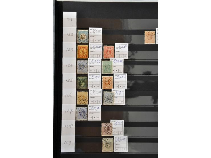 puntstempels, collectie tussen 1-255 op diverse waarden en emissies w.b. mooie afdrukken en betere kantoren, totaal ca. 300 e
