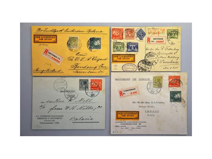 collectie speciale vluchten (ruim 150 ex.) met beter materiaal w.b. iets buitenland (o.a. Zeppelinpost) in 2 albums