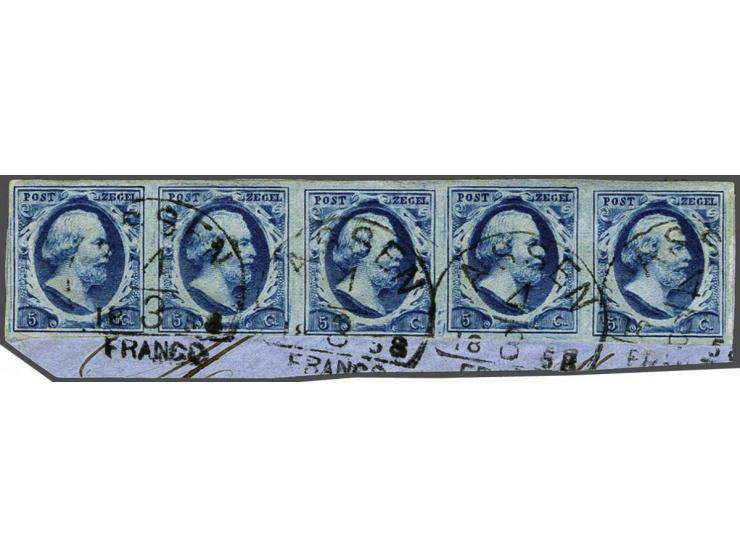 5 cent donkerblauw plaat III pos. 36-40 in strip van 5 met Assen C (Ey 125) pracht ex. (onder deels korter) op fragment. Stri