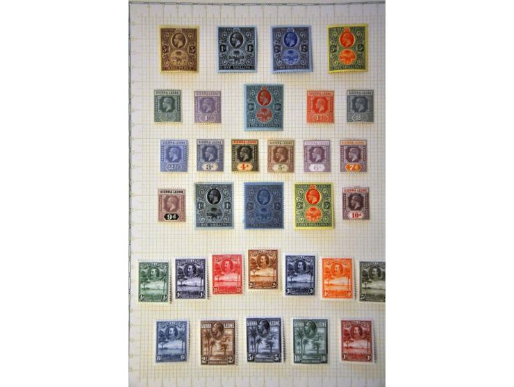 Hulpuitgifte 40 en 60 cent w.b 102 met plaatfout zonder punt op I en 103 met inham in Z, certificaat van Dr. Louis 1995 en NV