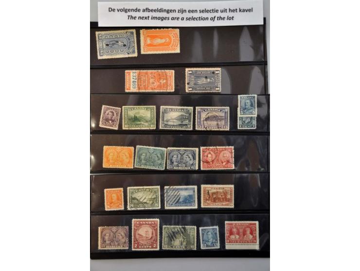 Beatrix 1 staalblauw en paars met variëteit sterk verschoven perforatie (4x) op fragment, pracht ex.