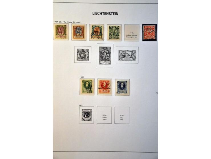 Ongetande kleurproeven 1 gulden in roodbruin, olijfgeel, donkerolijfgroen, groen, leikleur, lichtbruin, geel, lichtgroen, bla