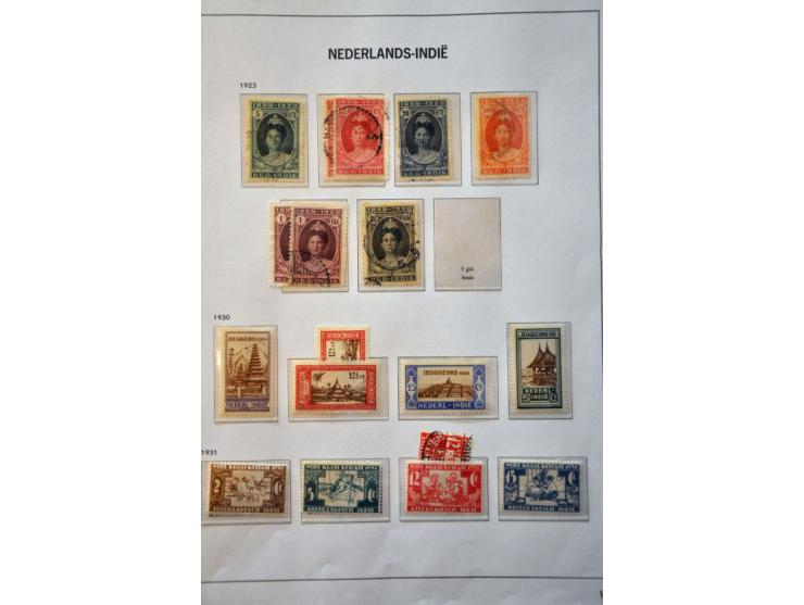 meerdere collecties 1869-1983 deels zowel  gestempeld als */** verzameld met betere ex. in 6 Davo albums, 2 ringbanden, en  i