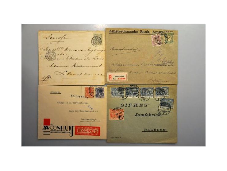 post(waarde)stukken w.b. stempels, censuur, 1e-vluchten, ballonpost, iets voorfilatelie etc. in 4 albums en envelop 