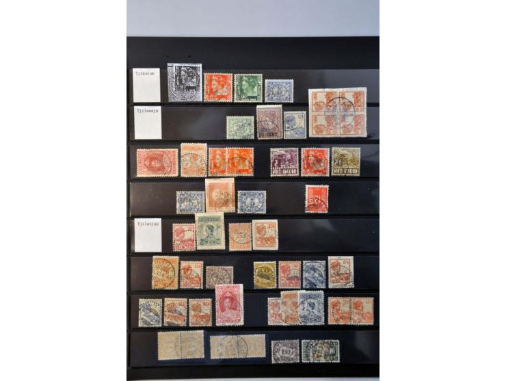langebalkstempels (ca. 13000 ex.) mooie collectie op diverse waarden en emissies w.b. betere kantoren en luxe afdrukken in 3 